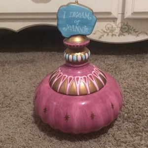 I dream of Jeannie cookie jar